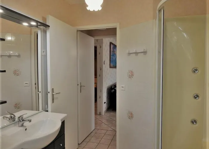 Les Pins - Lesgitesdeshautsdevialot En Perigord * Auriac-du-Périgord