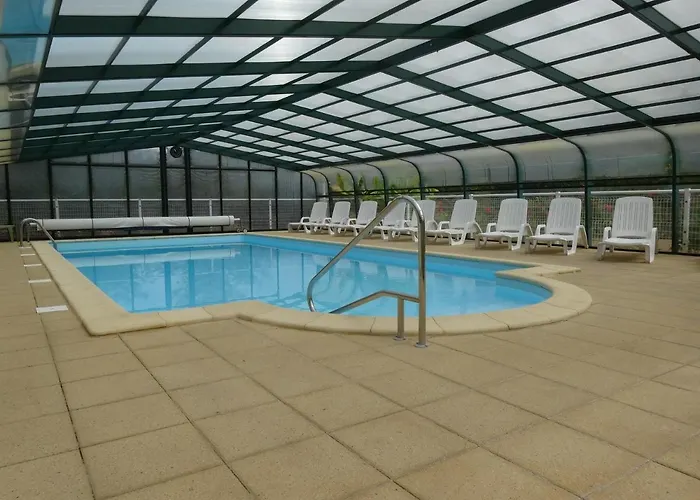 Les Pins - Lesgitesdeshautsdevialot En Perigord Chalet